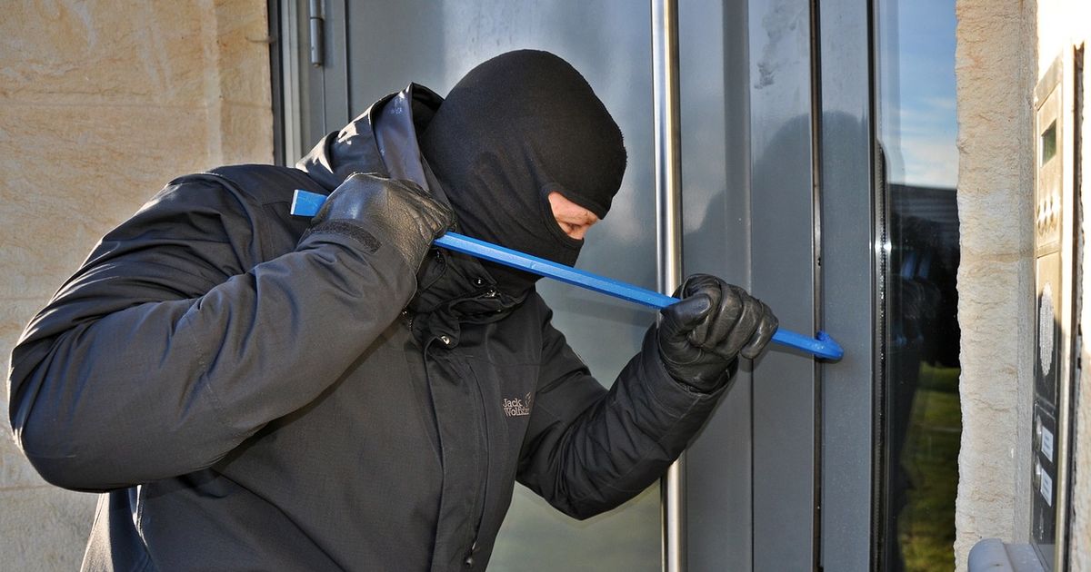 "Critical Home Security Advice for a Safe and Secure Christmas Season"